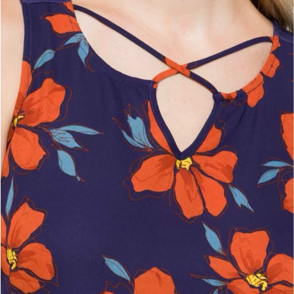 Fortune & Ivy Kason Split Neck Blouse - Picture 3 of 5